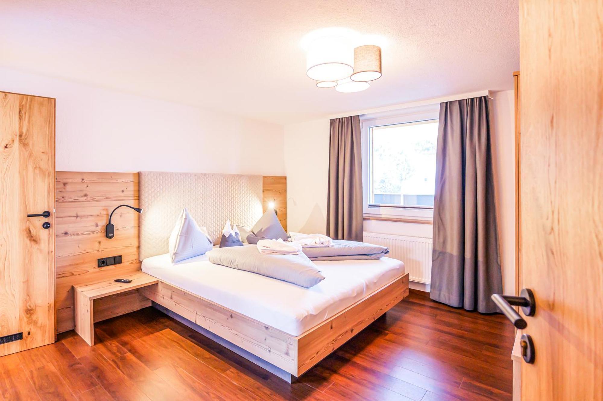 טאנהיים Haus Kristall מראה חיצוני תמונה